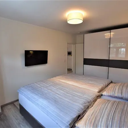 Ostseeblick-laue-wohnung-8-h *