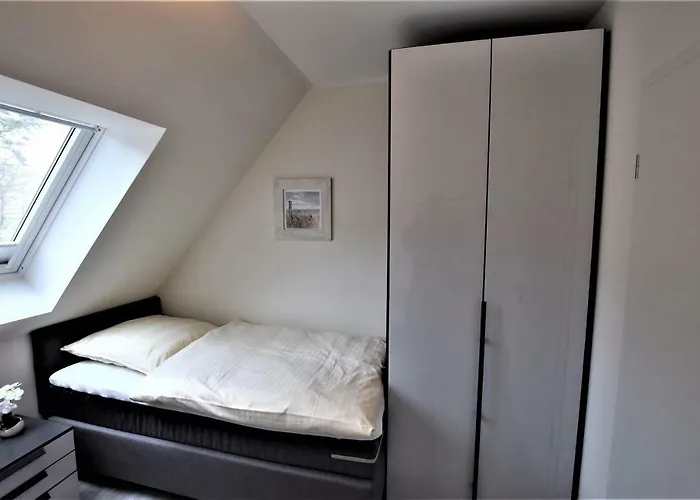 Ostseeblick-laue-wohnung-8-h *